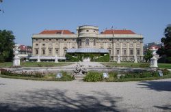 Exterior de la residencia tradicional de la dinastía Hasburgo, en Viena.