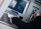 El ahorro familiar se mantiene en 2013 en el nivel más bajo desde 2006 El ahorro familiar se mantiene en 2013 en el nivel más bajo desde 2006