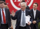 Juncker busca sin mucho éxito apoyos para presidir la Comisión Europea Juncker busca sin mucho éxito apoyos para presidir la Comisión Europea