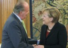 Merkel y Hollande destacan el papel del Rey como Merkel y Hollande destacan el papel del Rey como