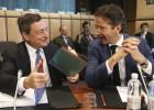 La UE ofrece más tiempo para ajustar las cuentas a cambio de reformas La UE ofrece más tiempo para ajustar las cuentas a cambio de reformas