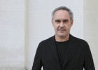 Ferran Adrià, 25 años vestido de blanco, ahora de negro Ferran Adrià, 25 años vestido de blanco, ahora de negro