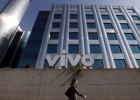 Telefónica ofrece 6.700 millones a Vivendi por su filial brasileña Telefónica ofrece 6.700 millones a Vivendi por su filial brasileña