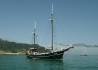 Un histórico velero por las islas Cíes Un histórico velero por las islas Cíes