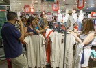 El alza del consumo reduce un 39% los impagos en el comercio El alza del consumo reduce un 39% los impagos en el comercio