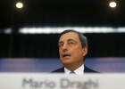 La banca paga por prestarse dinero antes que inyectarlo en la economía, ¿por qué? La banca paga por prestarse dinero antes que inyectarlo en la economía, ¿por qué?
