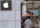Apple supera los 100 dólares en Bolsa y coquetea con su máximo histórico Apple supera los 100 dólares en Bolsa y coquetea con su máximo histórico
