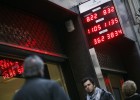 El euro pierde la cota de los 1,33 y se deprecia el 4,5% desde mayo El euro pierde la cota de los 1,33 y se deprecia el 4,5% desde mayo