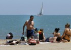 Los turistas extranjeros gastan 34.497 millones hasta julio, un 7% más Los turistas extranjeros gastan 34.497 millones hasta julio, un 7% más