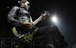 Lenny Kravitz