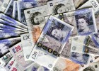 La libra cae a mínimos de diez meses ante el temor a la independencia de Escocia La libra cae a mínimos de diez meses ante el temor a la independencia de Escocia