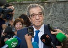Empresarios, políticos y amigos dan el último adiós a Isidoro Álvarez Empresarios, políticos y amigos dan el último adiós a Isidoro Álvarez