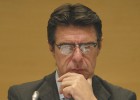 Soria propone rebajar los peajes eléctricos a la industria vasca Soria propone rebajar los peajes eléctricos a la industria vasca