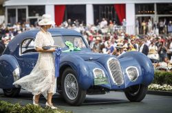 Talbot-Lago T 150C-SS, uno de los cuatro fabricados, durante el Concurso de Elegancia de Pebble Beach.