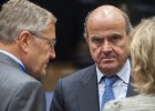 Guindos dice que no hubo tarjetas ‘B’ en Catalunya Banc ni en Novagalicia Guindos dice que no hubo tarjetas ‘B’ en Catalunya Banc ni en Novagalicia