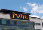 La opa de Jazztel cumple un mes con sus acciones congeladas La opa de Jazztel cumple un mes con sus acciones congeladas