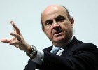 Luis de Guindos: “El ajuste inmobiliario ha tocado fondo” Luis de Guindos: “El ajuste inmobiliario ha tocado fondo”