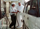 Las gasolinas se hunden por la guerra de precios saudí Las gasolinas se hunden por la guerra de precios saudí