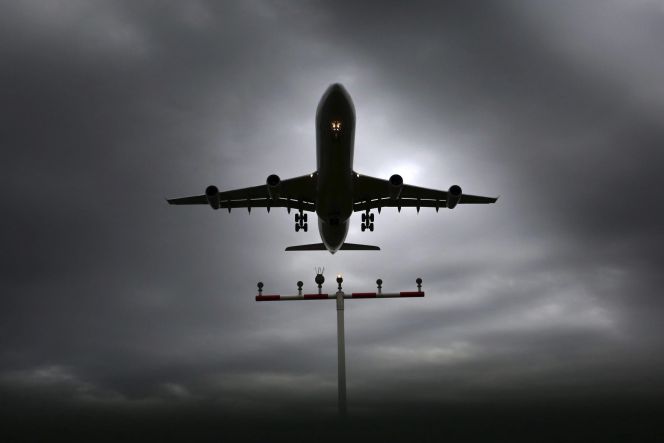 Las agencias piden rebajas a las aerolíneas por el combustible