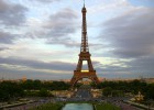 Te pueden multar si compartes una foto nocturna de la Torre Eiffel Te pueden multar si compartes una foto nocturna de la Torre Eiffel