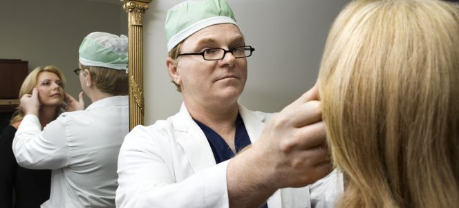 El aumento de pecho desbanca a las liposucciones