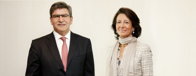 La presidenta del Banco Santander, Ana Botín, junto al nuevo consejero delegado, José Antonio Álvarez.