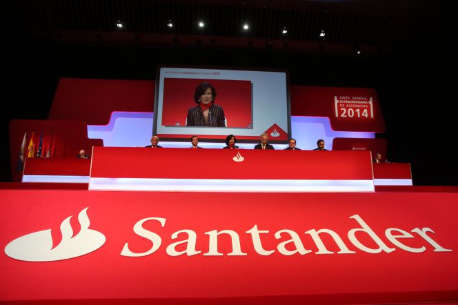 DVD 690 (15-09-14) Junta General Extraordinaria de Accionistas del Banco de Santander. Ana Bot’n, (Ana Botin). Foto: Uly Mart’n.