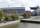 Botella da luz verde a la demolición del Calderón Botella da luz verde a la demolición del Calderón