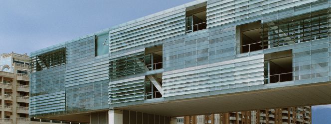 La familia real de Qatar compra un 25% de la española Ecisa