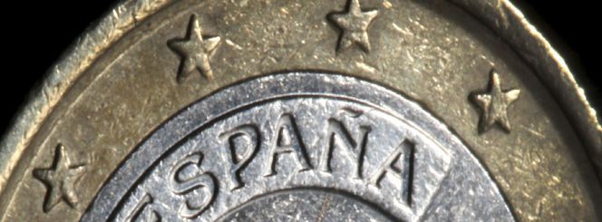 Fotografía que muestra una moneda de euro de España en Duesseldorf, Alemania.