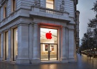 Apple tiñe de rojo sus tiendas y su web para combatir el SIDA Apple tiñe de rojo sus tiendas y su web para combatir el SIDA