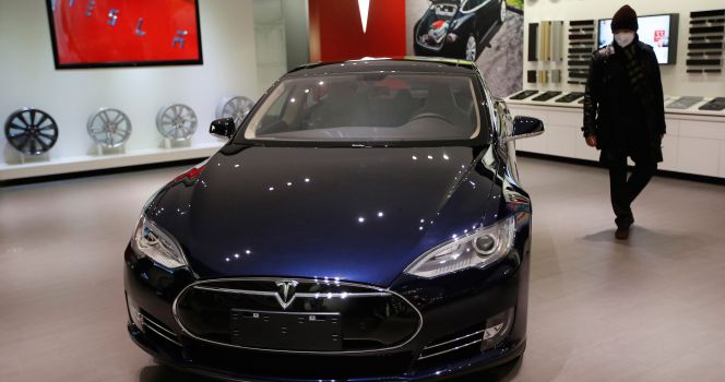 Vehículo eléctrico de la marca Tesla