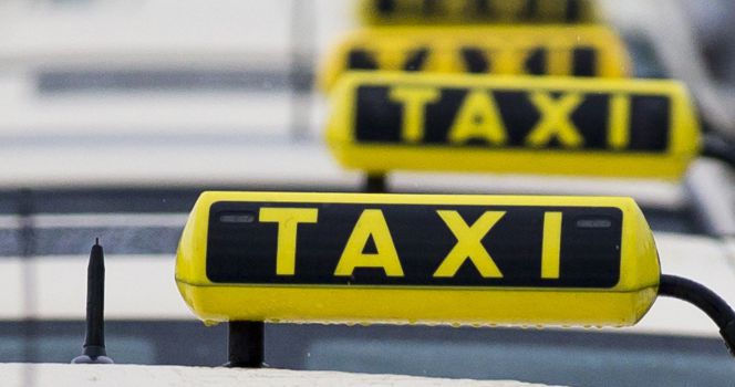 Los taxis de Madrid bajan desde hoy sus tarifas