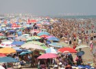 Los hoteleros prevén otro máximo de turistas: 63,2 millones en 2014 Los hoteleros prevén otro máximo de turistas: 63,2 millones en 2014