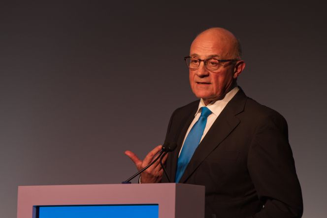 Josep Oliu, presidente de Banco Sabadell, hoy en la conveción anual de directivos.