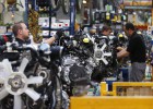 España fabrica más coches en once meses que en todo 2013 España fabrica más coches en once meses que en todo 2013