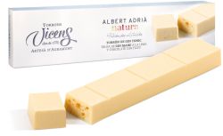 Turrón de gin tonic de Torrons Vicens elaborado por Albert Adrià.