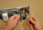 Duro ataque de Telefónica al plan de fibra diseñado por la CNMC Duro ataque de Telefónica al plan de fibra diseñado por la CNMC