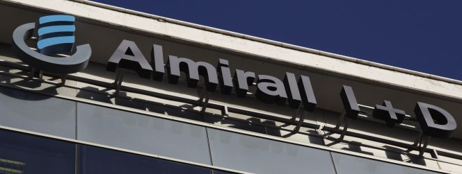 Almirall sube en Bolsa entre rumores de OPA