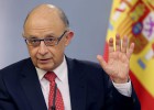 Madrid y Cataluña cuestionan la nueva ayuda de Hacienda Madrid y Cataluña cuestionan la nueva ayuda de Hacienda