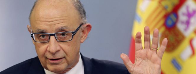El ministro de Hacienda, Cristobal Montoro. EFEArchivo