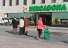 Mercadona retira de sus tiendas las bolsas de cotillón Mercadona retira de sus tiendas las bolsas de cotillón