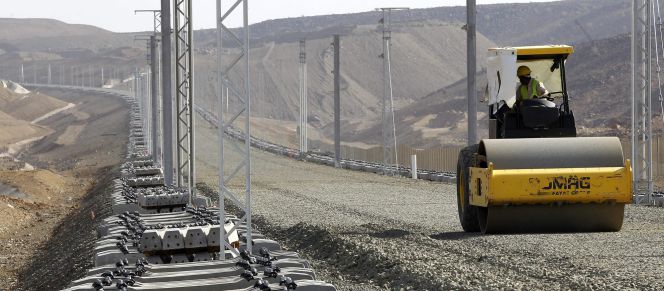Vista de las obras del proyecto del tren de alta velocidad, en las proximidad que unirá La Meca con la ciudad de Medina y que supone el mayor contrato internacional conseguido por empresas españolas, valorado en 6.736 millones de euros.