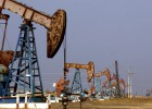 El petróleo anticipa gasolina barata en 2015 El petróleo anticipa gasolina barata en 2015
