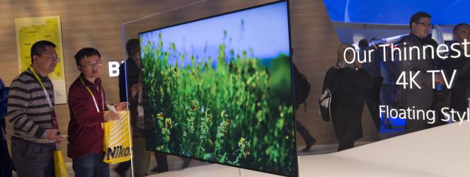 Un televisor ultrafino de Sony.