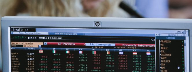 Oficinas en Madrid de Ahorro Corporación, grupo de servicios financieros encargado de la subasta de bonos y letras del Tesoro Público español.