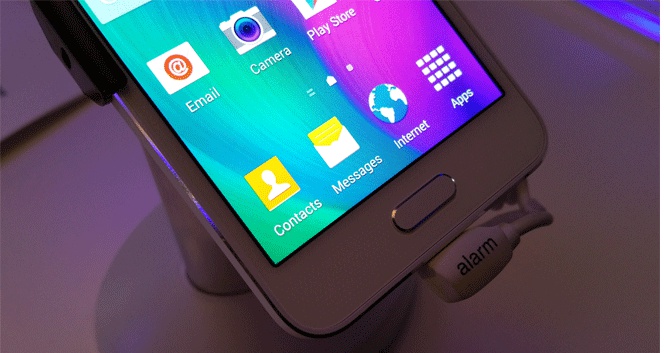 Así son los Samsung Galaxy A3 y A5 que llegan hoy a las tiendas