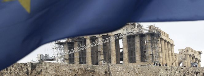 ¿Qué bancos se contagian de las caídas griegas?