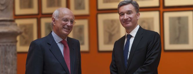 José Luis Aguirre, ex consejero delegado de Ibercaja junto a su sucesor Víctor Iglesias
