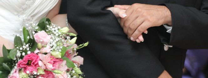 Se sortea divorcio o matrimonio por San Valentín